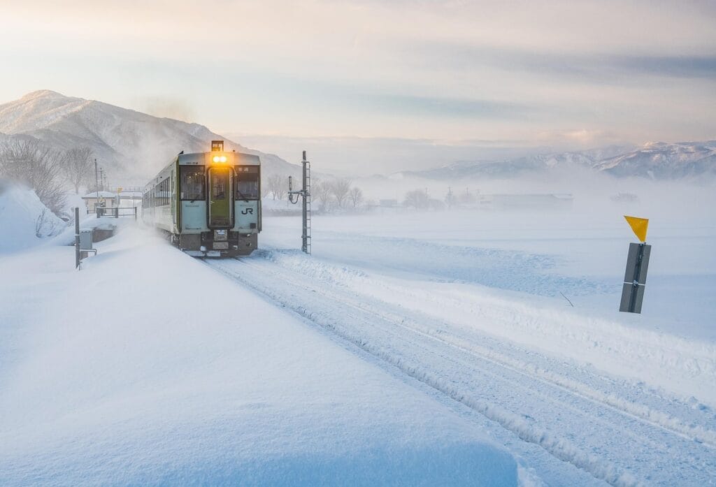 Joetsu Shinkansen Guide: Tokyo to Niigata Across the Snow Country