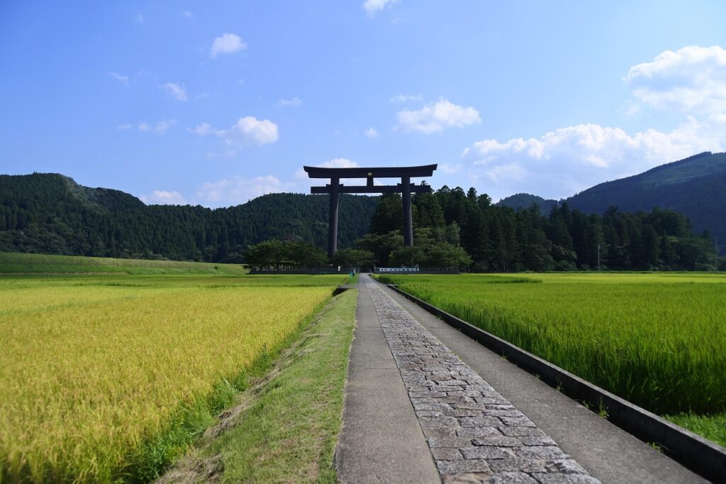 Akayu Station Guide | An Onsen Town & a Great Kumano Shrine