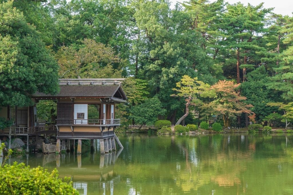 Best Hotels Near Kanazawa Station | The Jewel of Hokuriku