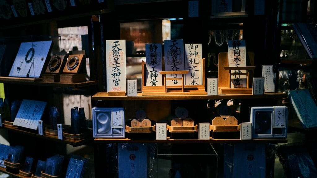 What Australians Buy in Japan | Whisky, Knives & Kit-Kats by the Kilo
