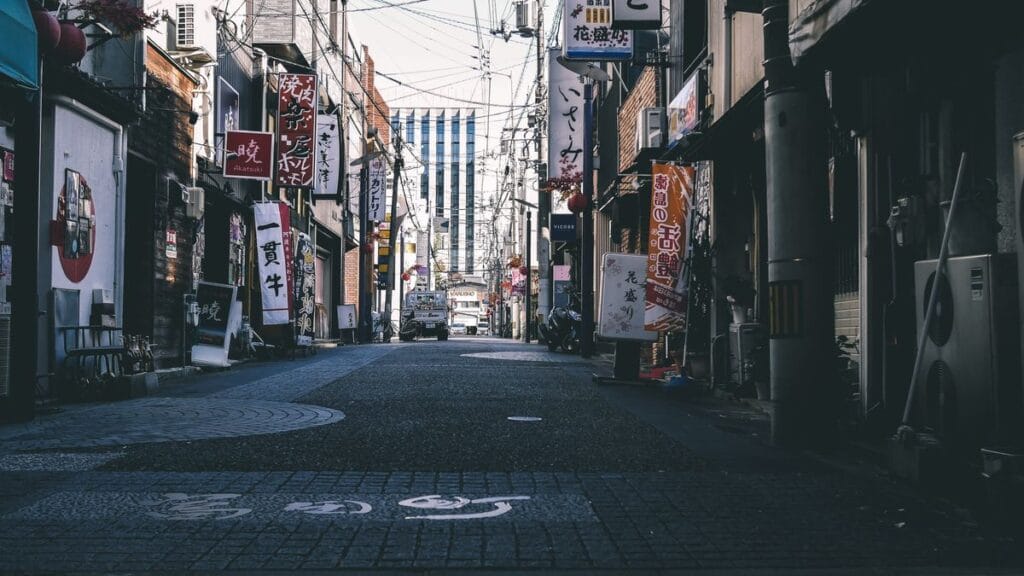 Nambu Ironware Guide | Buying a Tetsubin Kettle in Morioka & Mizusawa