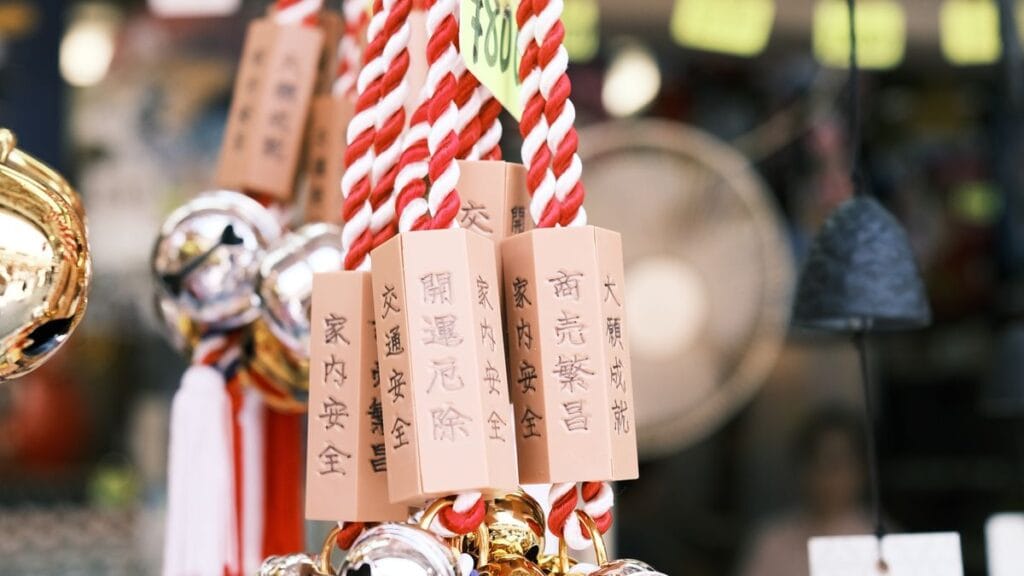Airport vs City Souvenir Shopping in Japan | Where to Buy What