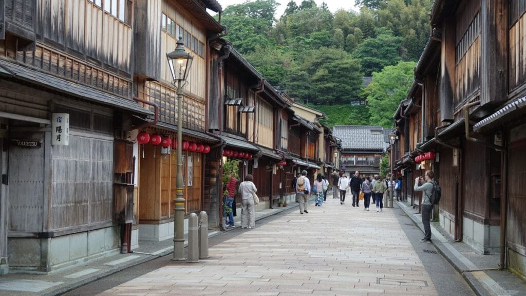 Best Hotels Near Higashi-Kanazawa Station | One Stop from the Jewel