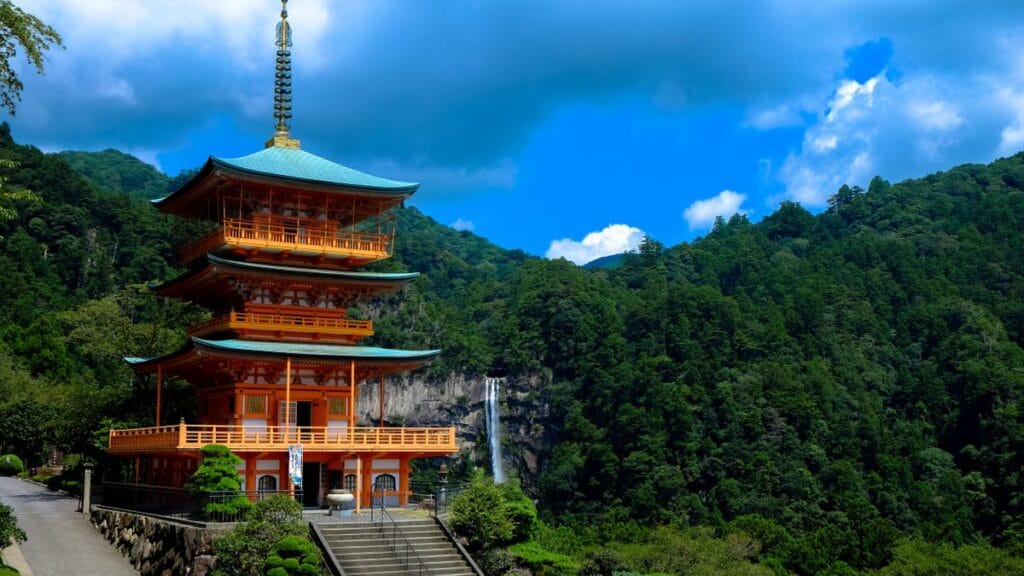 Best Hotels Near Wakayama Station | Castle, Ramen & the Cat-Train Line