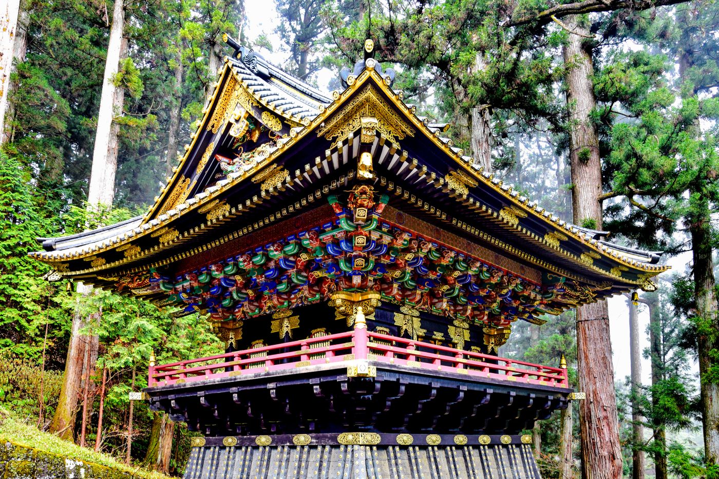 Nikko Day Trip from Tokyo | Tosho-gu & Kegon Falls