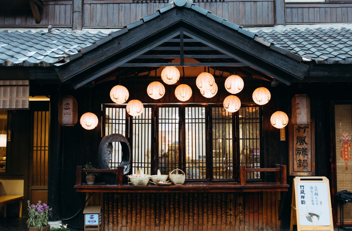 Kyoto Nishijin Weaving: How to Watch Traditional Obi Being Made by Hand